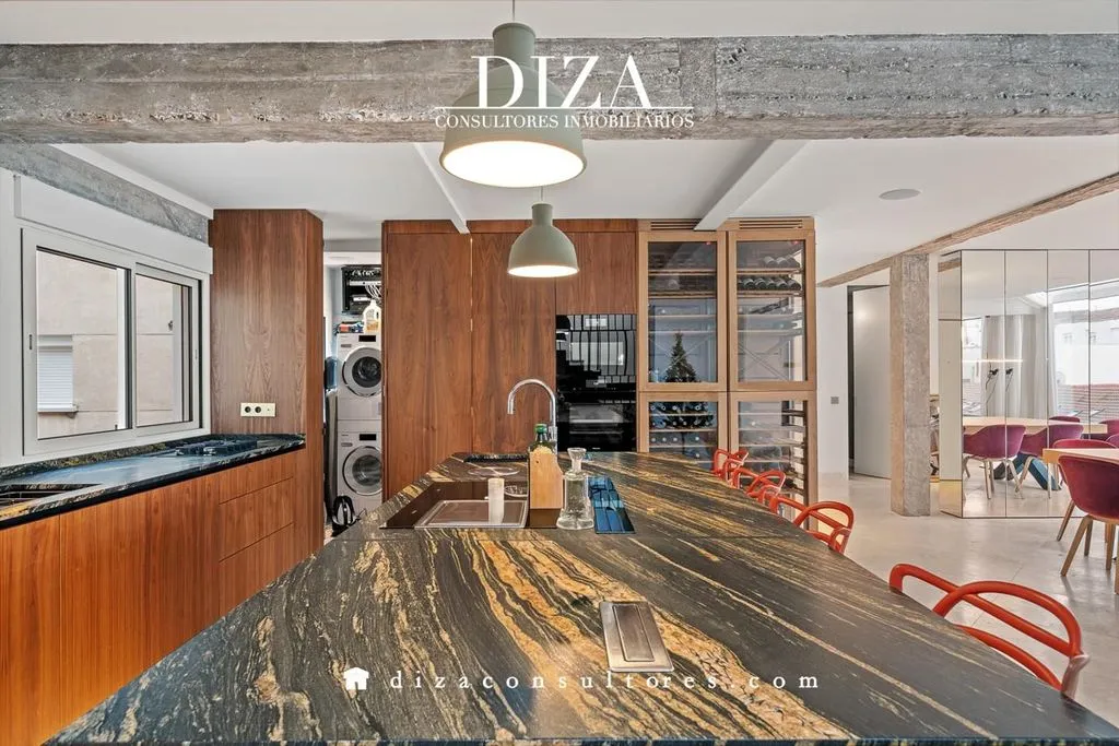 Cuisine - Luxury Penthouse with Pool in Madrid