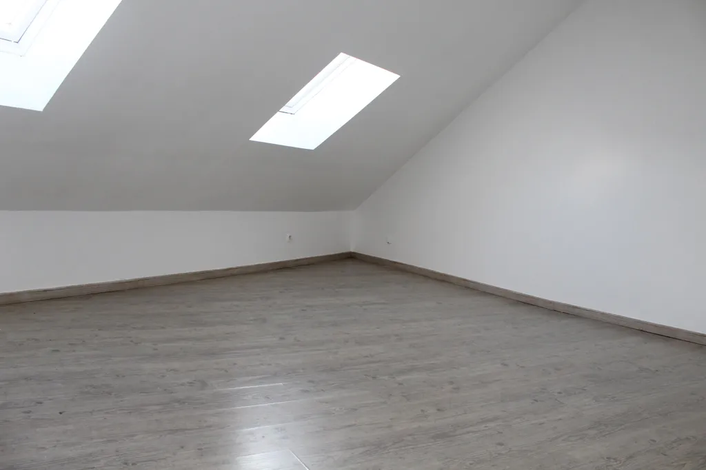 Pièces - Immeuble avec 3 Logements au Cœur du Cateau-Cambrésis