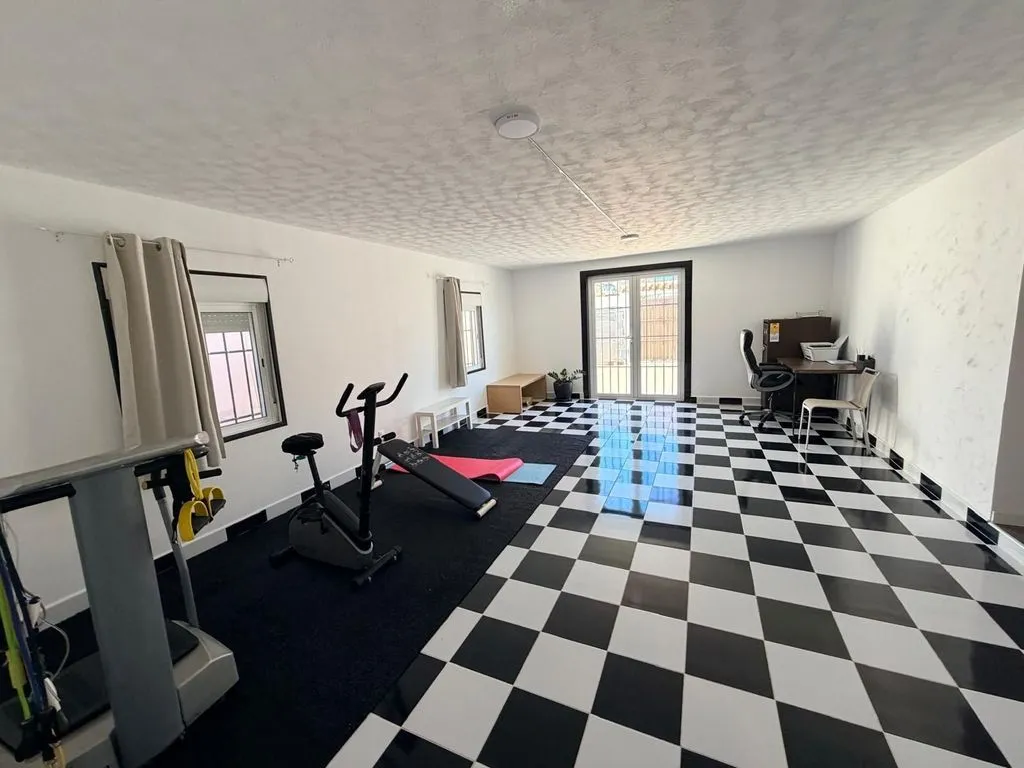 Toad - Luxury Detached House with Pool in Torrevieja
