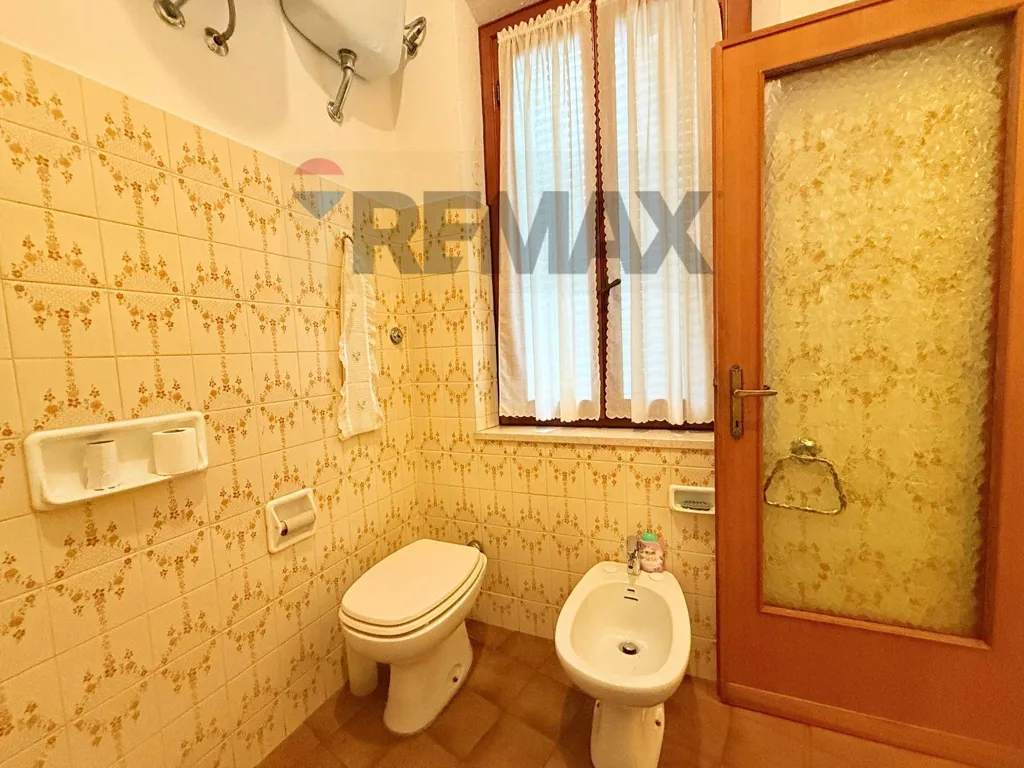 Salles de bain - Independent House with Terrace in Popiglio
