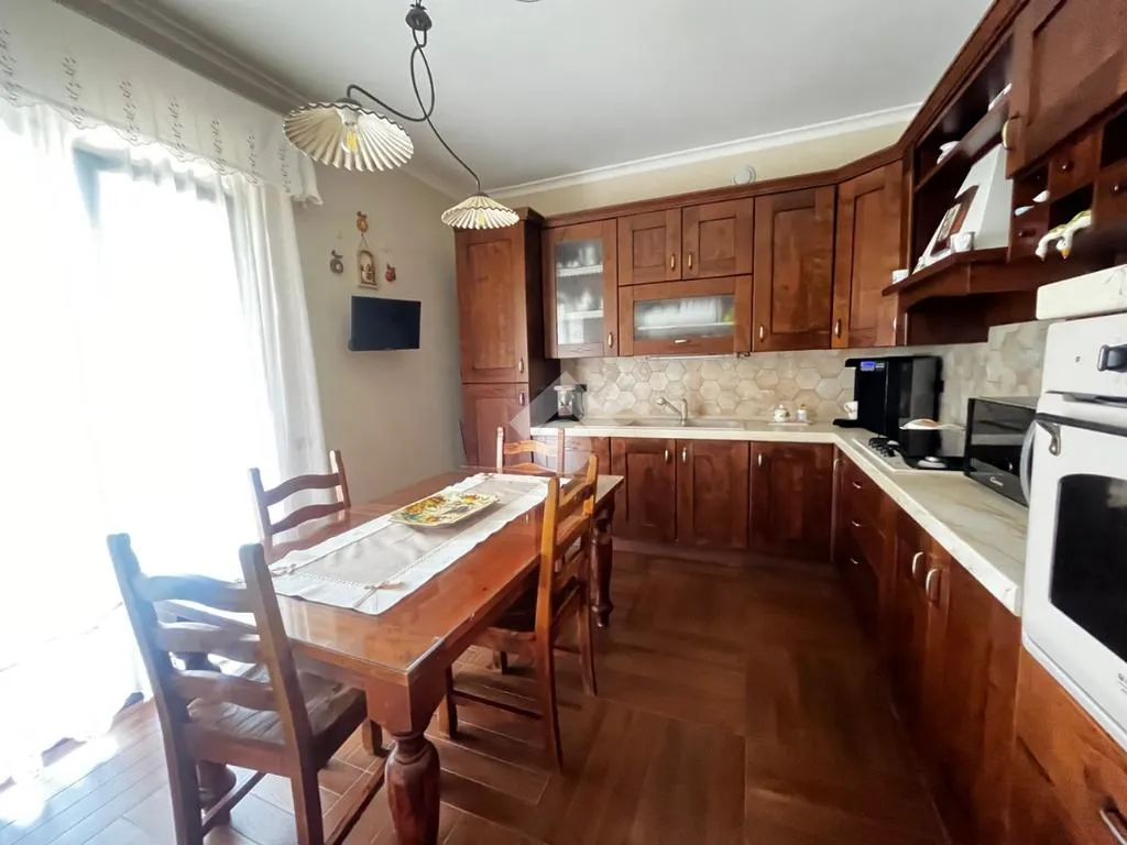 Cuisine - Villa with Panoramic Balcony in Velletri