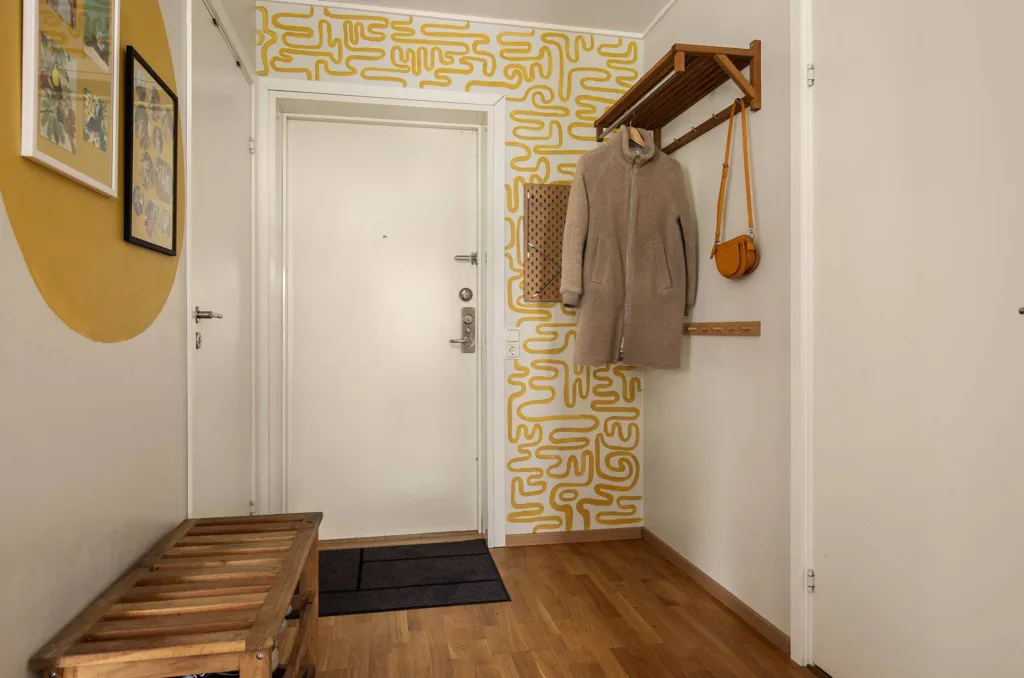 Esik - Apartment with Balcony in Stockholm