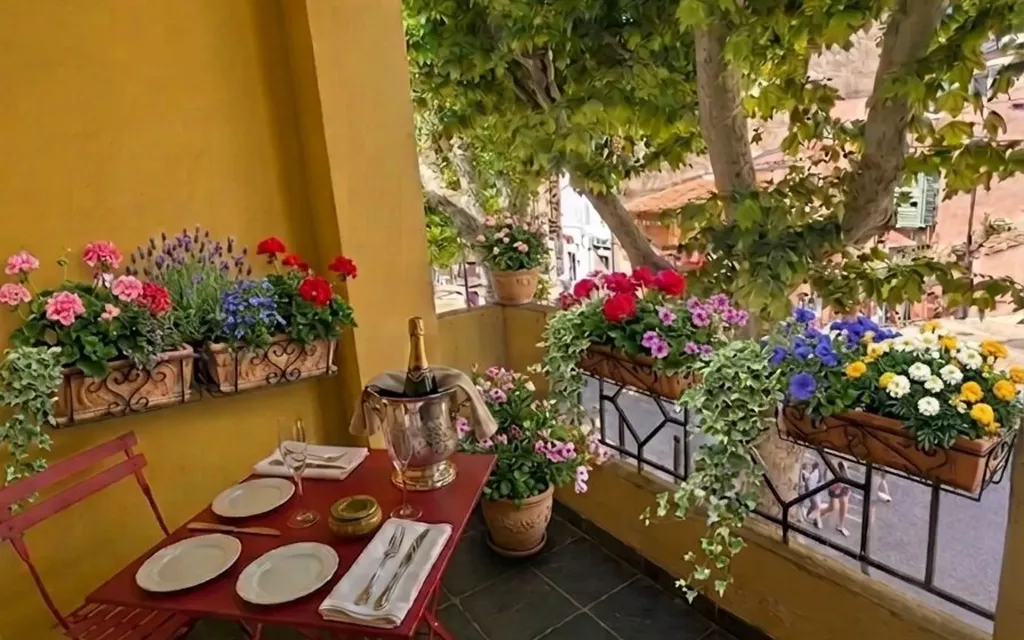 Balcon - Appartement avec Terrasse au Cœur de Cassis
