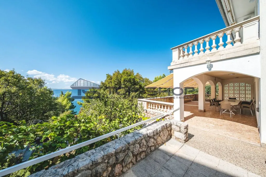 Terrazza - Family House with Sea Access in Starigrad
