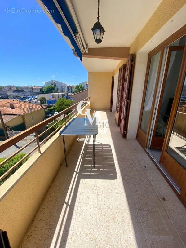 Balcon - Appartement 3 Pièces avec Terrasse au Centre-Ville de Saint-Raphaël