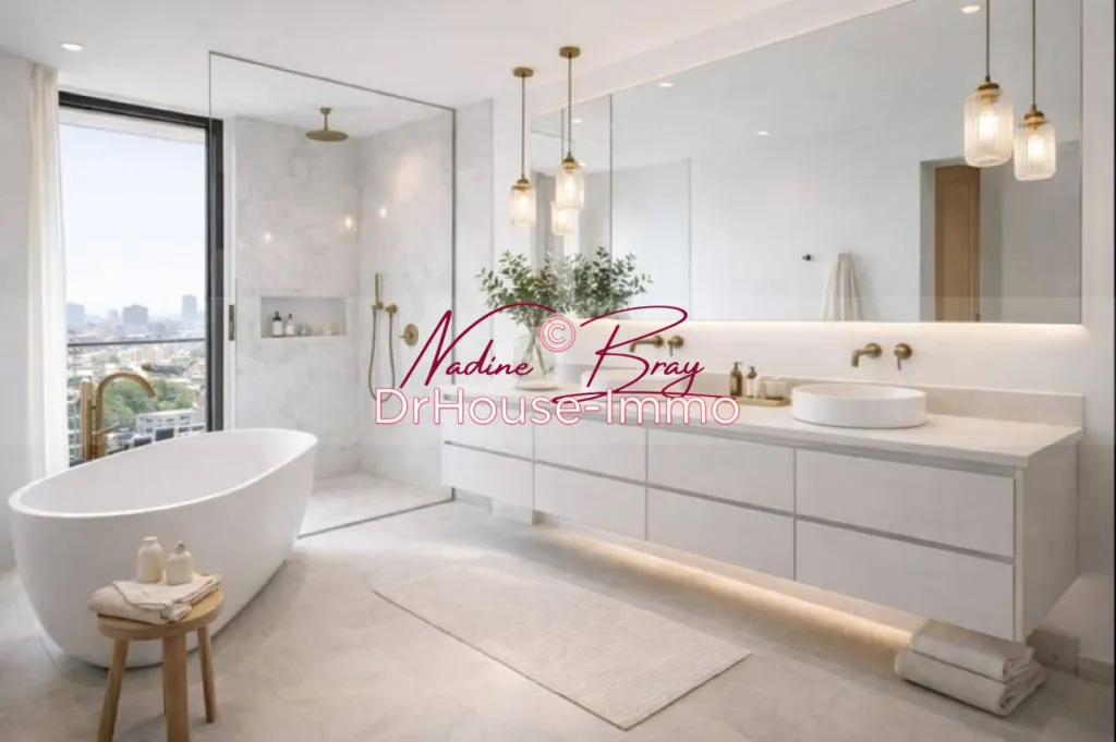 Vannitoad - 3-Bed Apartment with Balcony in Cognin