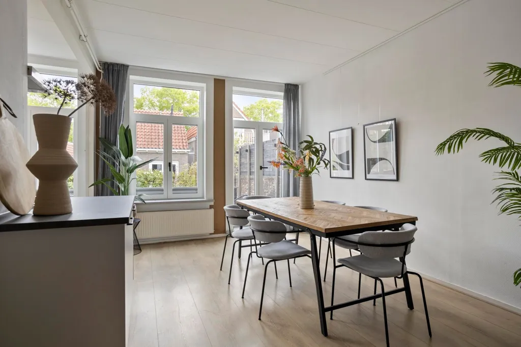 Salle à manger - Bespoke Bungalow with Two Terraces in Haarlem