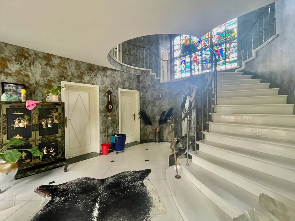 Stanze - Modernist Villa with Garden in Lasne