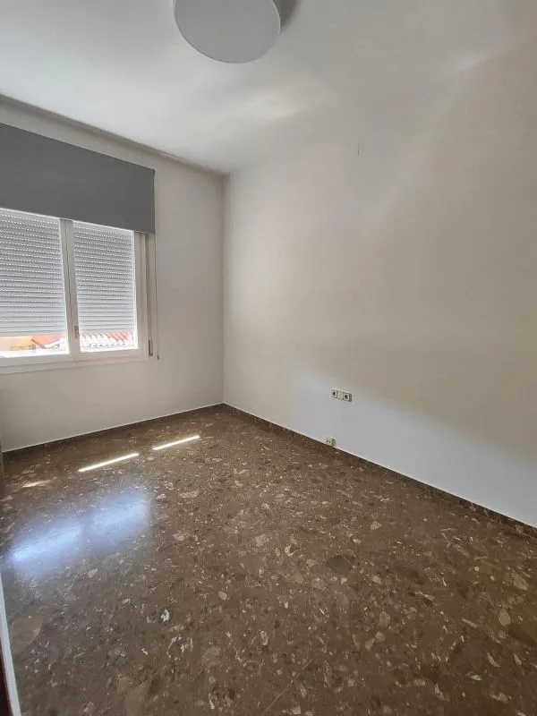 Pièces - Apartment with Central Location in Reus