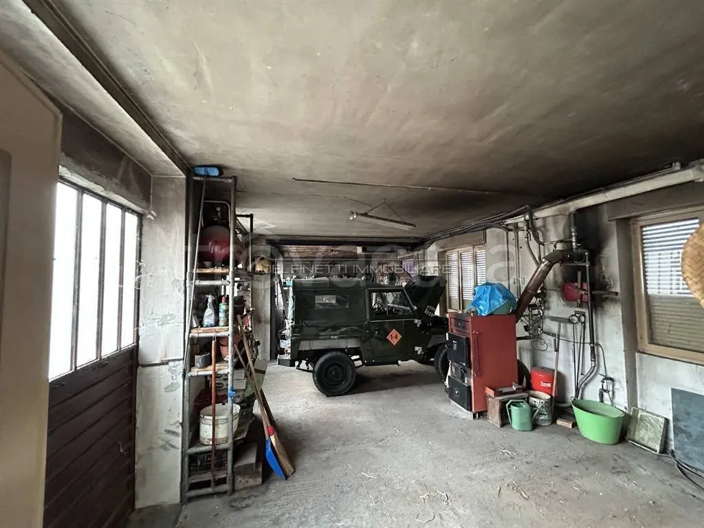 garage