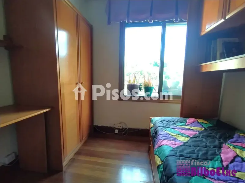 Chambres - Corner Flat with River Views in La Peña
