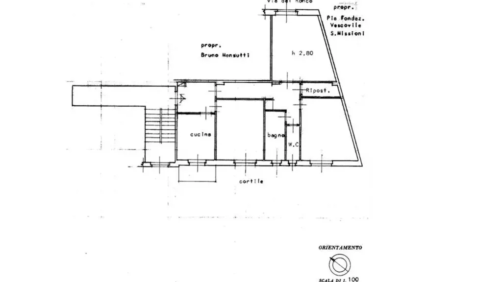 Plaan - Elegant Triplex with Terrace in Trieste