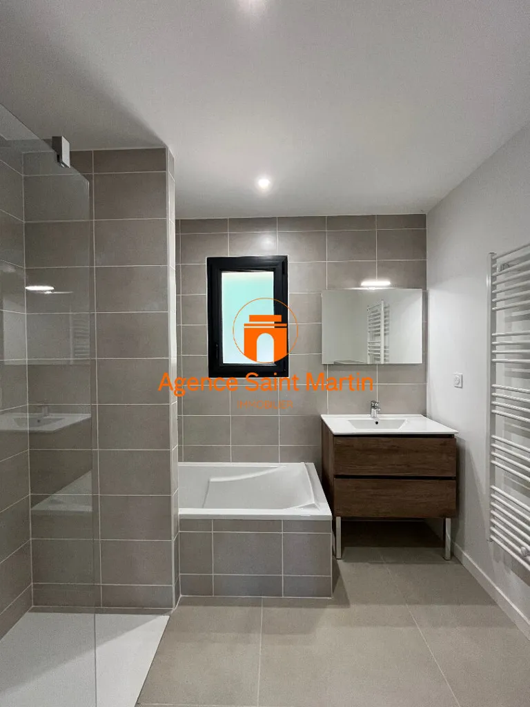 Vannitoad - New Villa with Garden in Malataverne