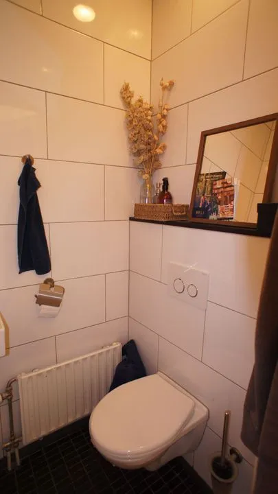 Vannitoad - 2-Bedroom Flat with Balcony in The Hague