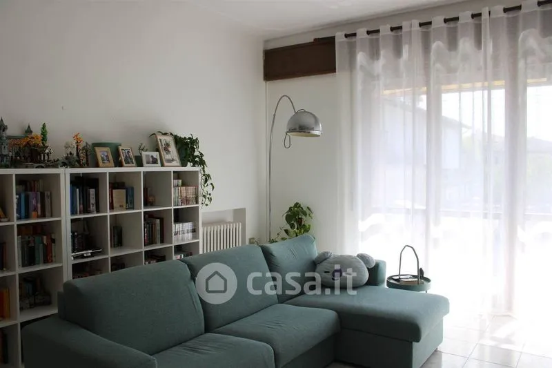 Séjour - Triplex Villa with Pool in Borgo Vercelli