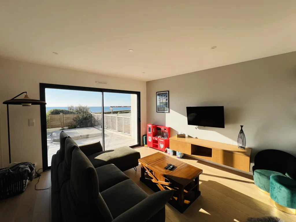 Living Room - Villa with Sea View in Brétignolles-sur-Mer