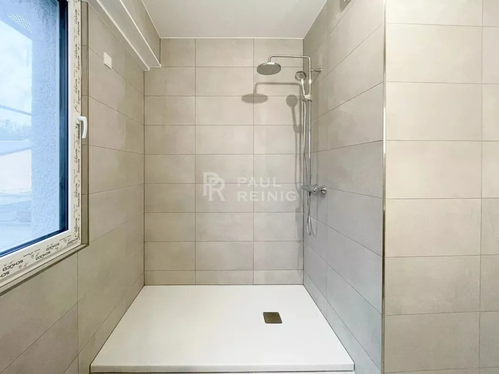 Vannitoad - Renovated Apartment with Balcony in Ettelbruck