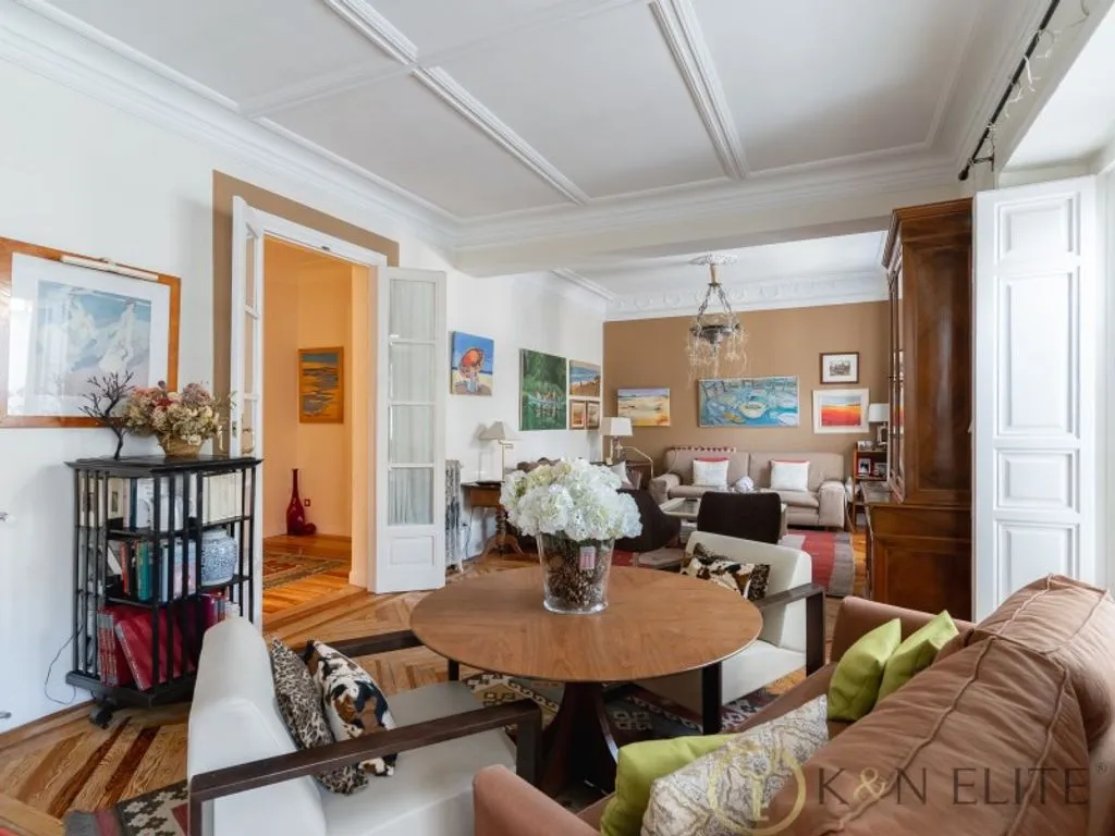 Elutuba - Luxury Flat with Balconies in Salamanca, Madrid