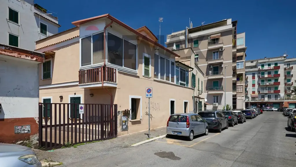 Välivaade - Apartment with Terrace in Centocelle, Rome
