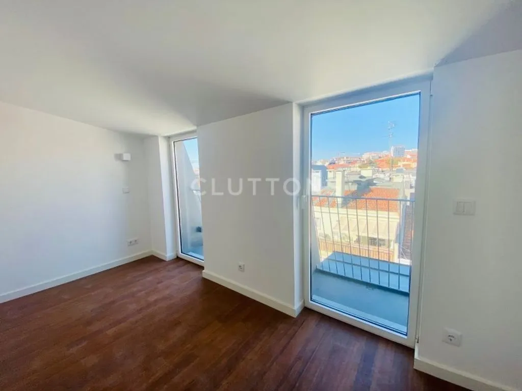 Pièces - Luxury Apartment with Terrace in Lisbon