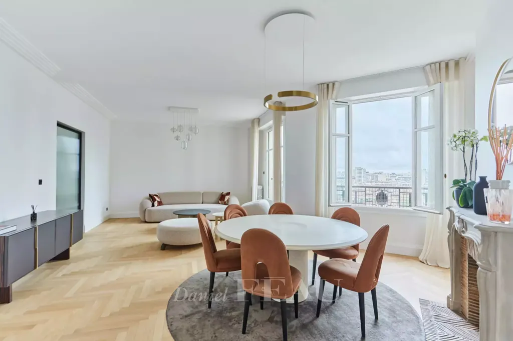 Söögituba - Art Deco Flat with Views in Paris 16ème