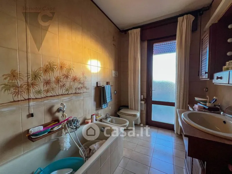 Bagni - Independent House with Workshop in Cona