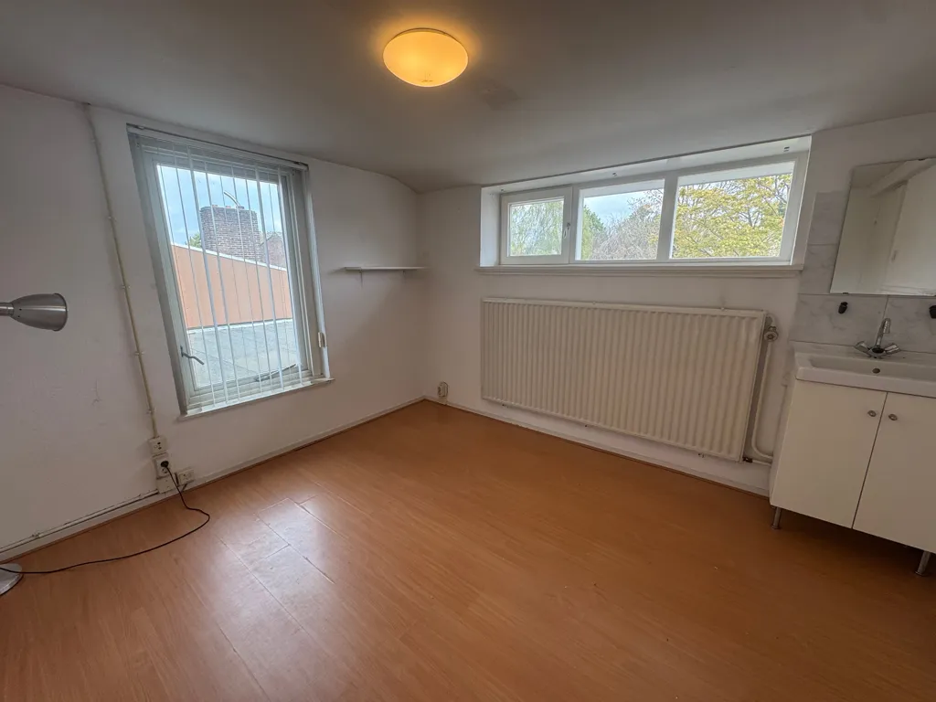 Pièces - Student Room in Shared House, Heerlen Centre
