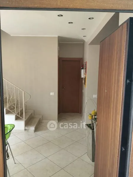 Ingresso - Appartamento con terrazzo a Ficarazzi