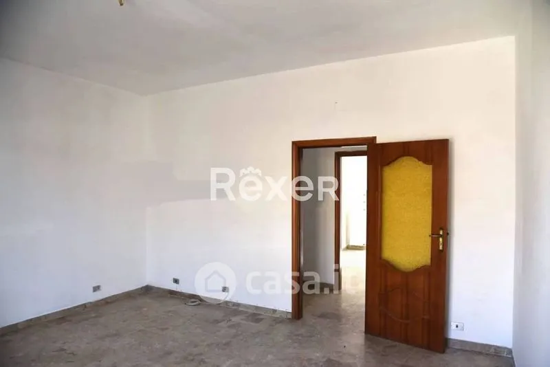 Pièces - Two Apartments with Balcony in Pomarico