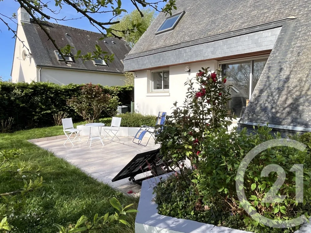 Terrasse - Maison avec Terrasse et Accès Direct à Rennes