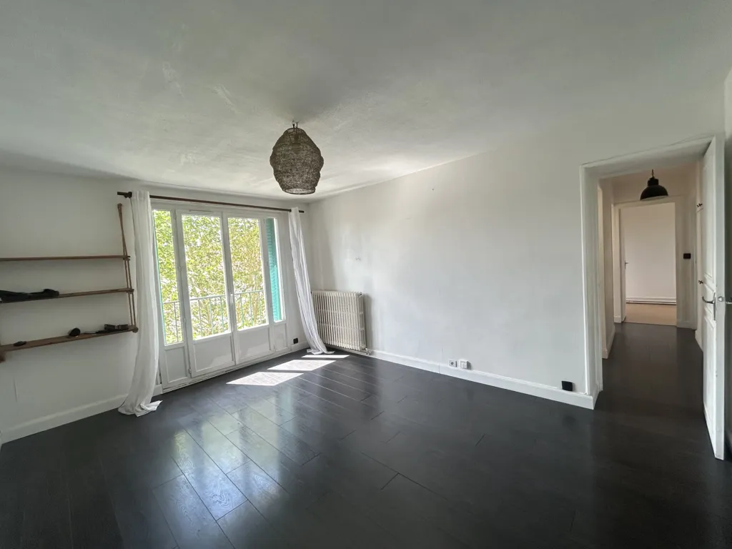 Stanze - 4-Piece Apartment with RER C Access in Étampes