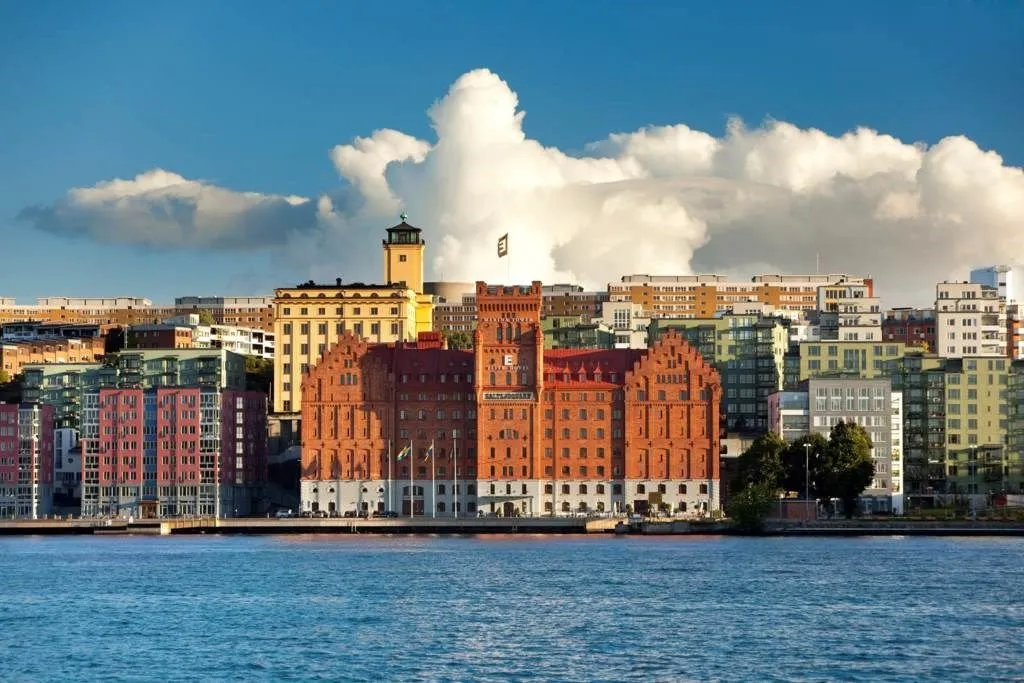 Välivaade - Modern Apartment with Waterfront Proximity in Saltsjöqvarn