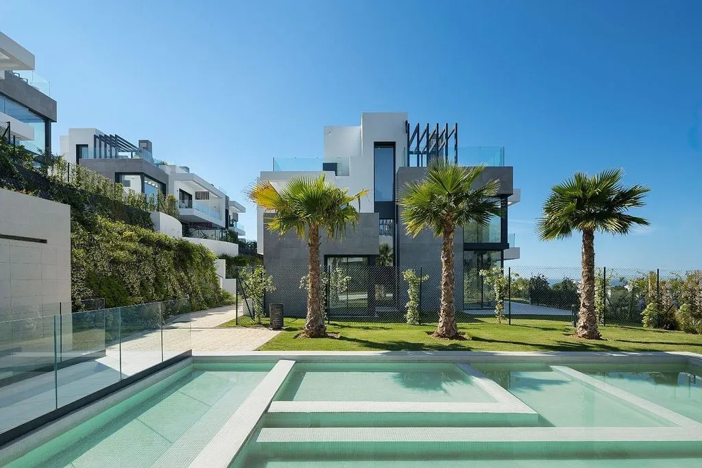 Pool - Penthouse with Pool in Marbella