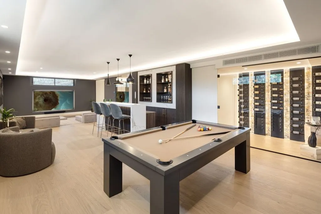Pièces - Luxury Villa with Pool in Nueva Andalucía