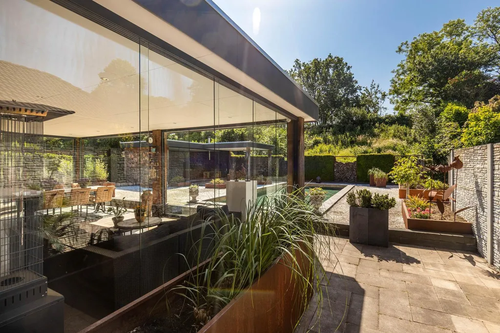 Terrazza - Luxury Villa with Wellness Features in Urmond