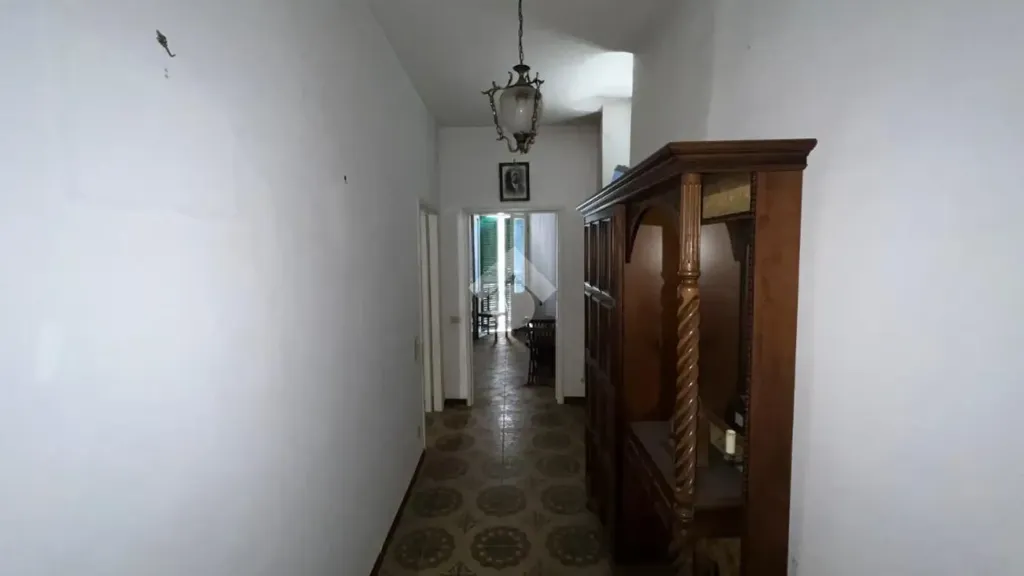 Esik - Bright Apartment with Terrace in Subiaco