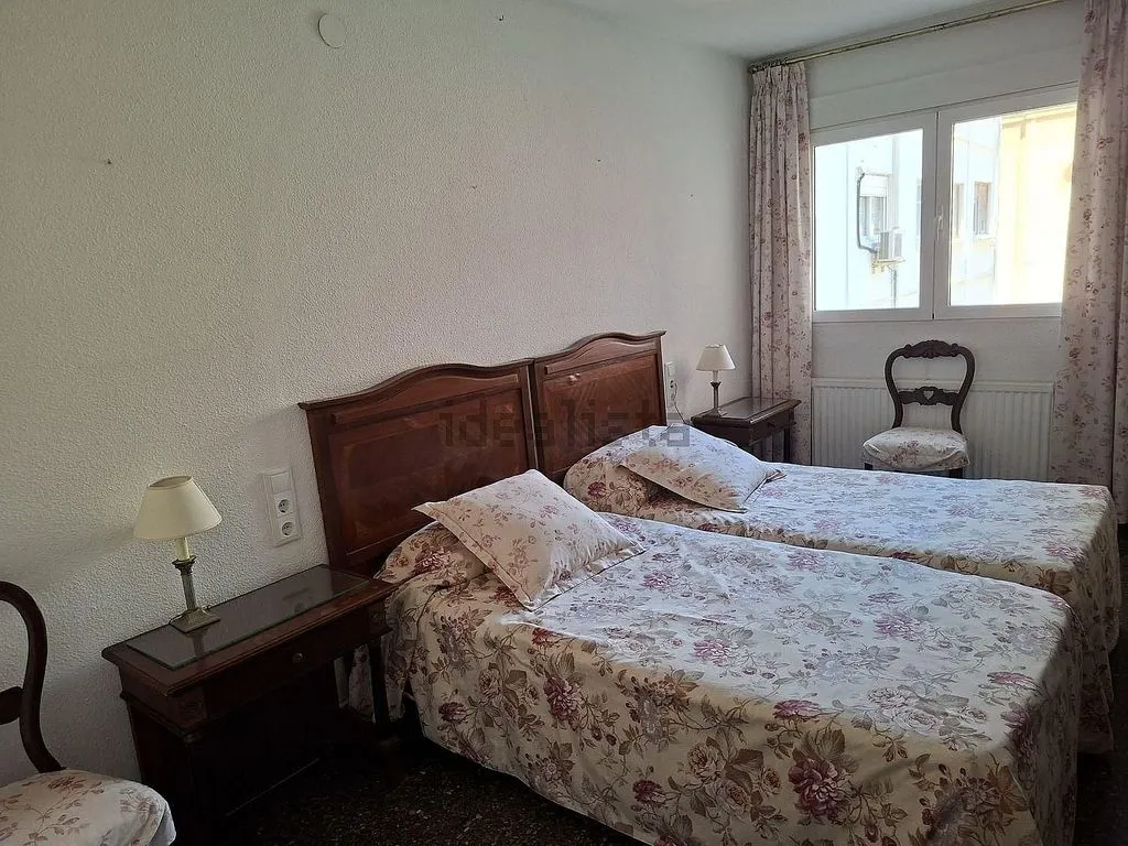 Bedrooms - Furnished Flat with Garage in Exposició, Valencia