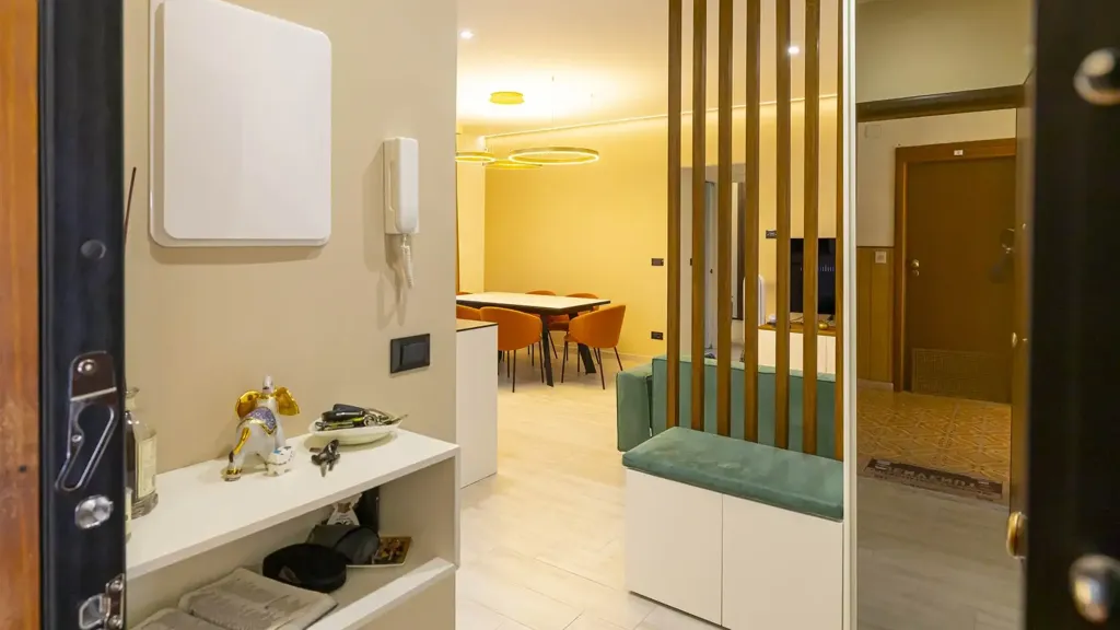 Entrée - Modernised Triplex with Private Garden in Andora