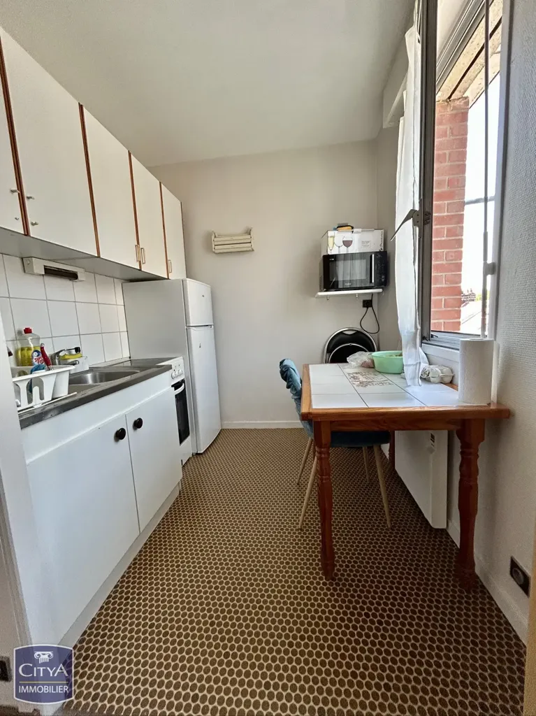 Cuisine - Studio avec Parking à Lille Canteleu