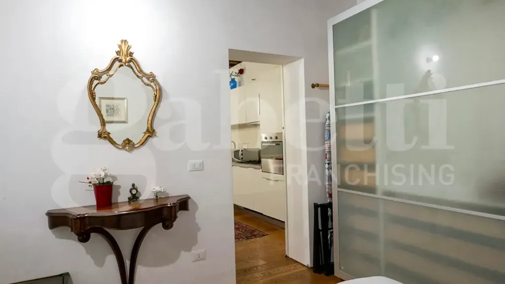 Vannitoad - Rustic 2-Bedroom Flat near Strada Nova, Venice