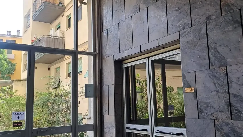 Entrée - Student Apartment with Balcony in Parma