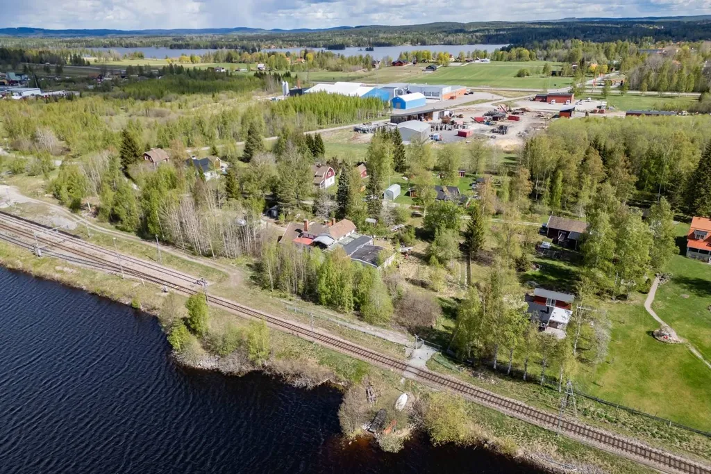 Õhuvaade - Villa with Renovation Potential in Dalastensvägen