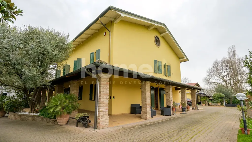 Välivaade - Luxury Villa with Garden in Modena