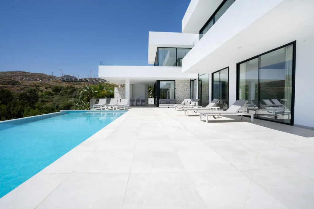 Piscine - Villa with Sea Views in Benahavís