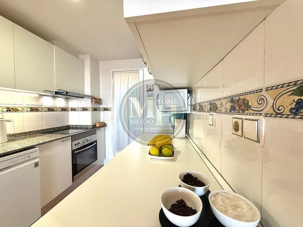 Cuisine - 1-Bedroom Apartment with Pool in Campello Beach
