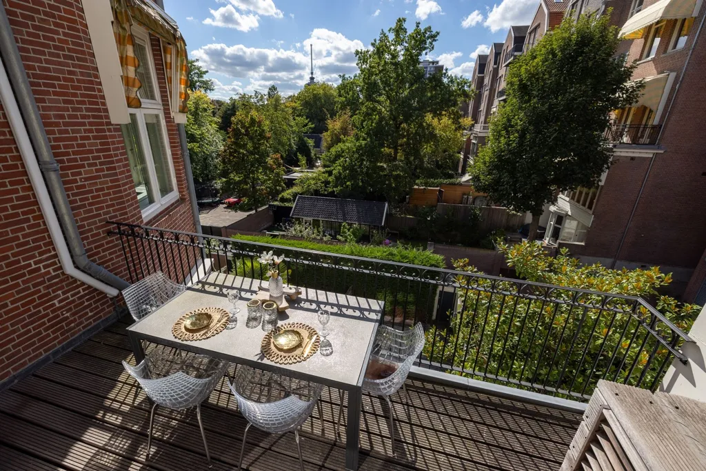 Terrass - Monumental Apartment with Terrace in Rotterdam