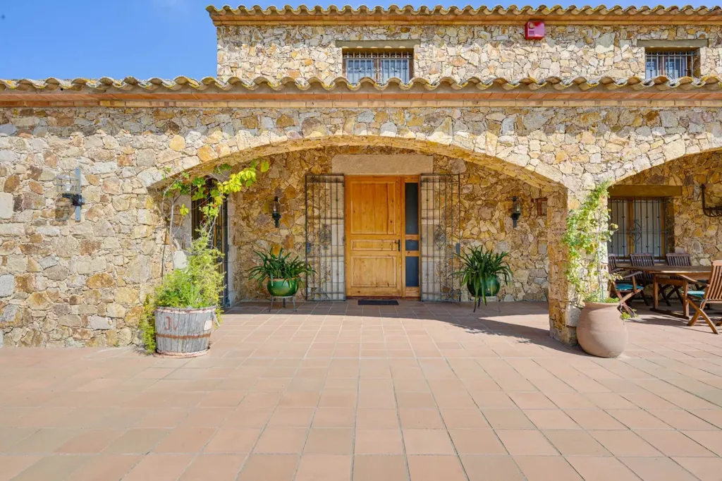 Terrass - Luxury Farmhouse with Pool in Calonge