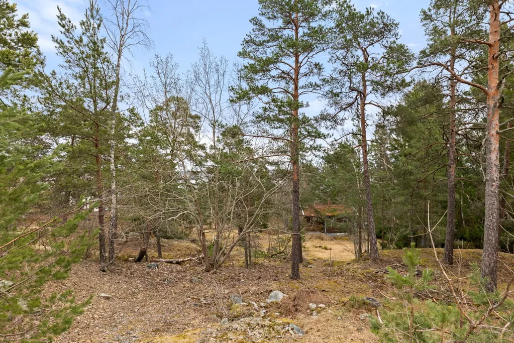 Jardin - Plot with Sea View in Tyresö Strand