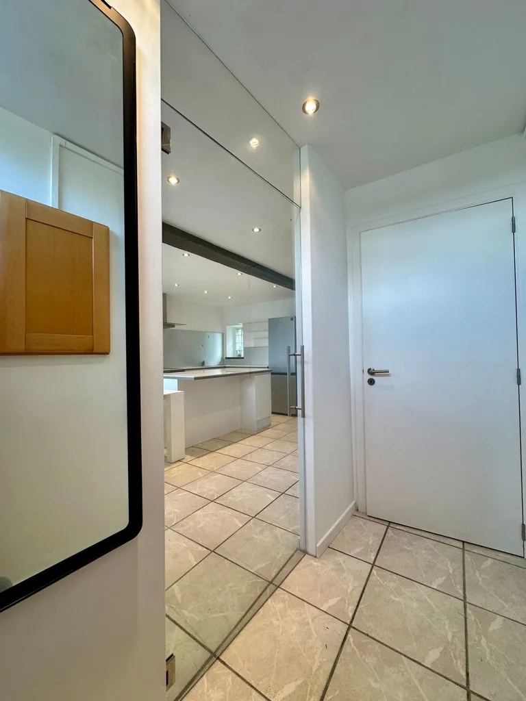Esik - Charming 1-Bedroom House in Beaufays Centre