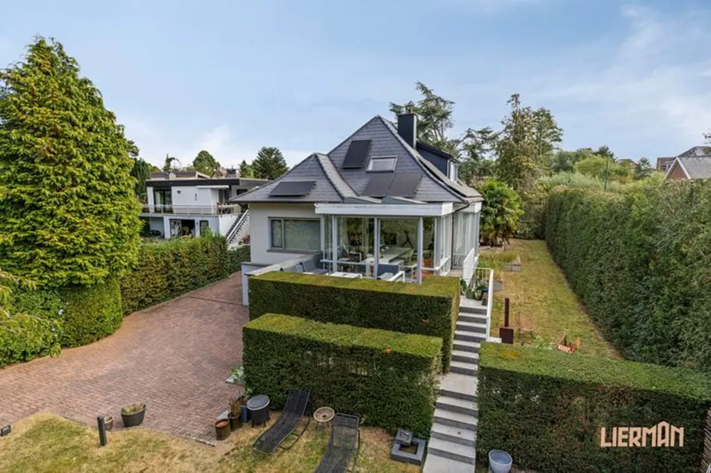 Vista aerea - Renovated House with Pool in Erembodegem